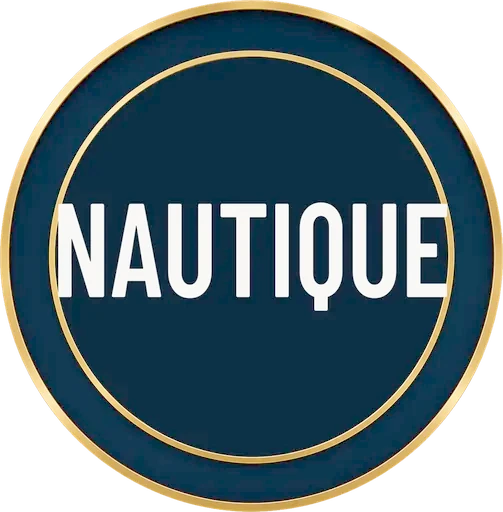 Policier en unité nautique